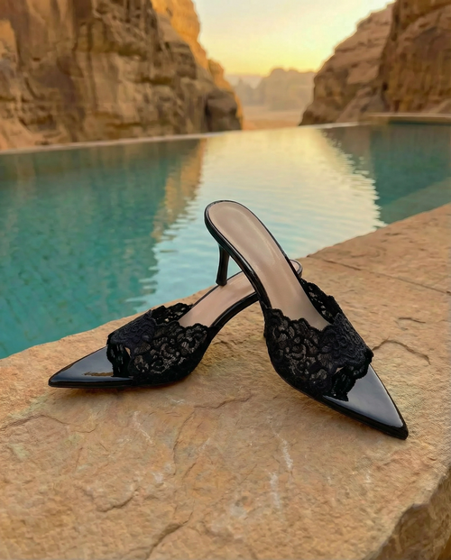 Hegra Floral Lace Heel
