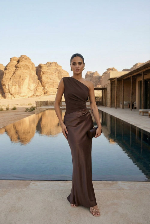 Hegra Satin One-Shoulder Gown